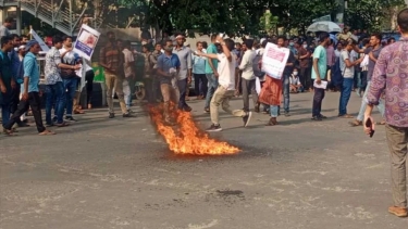 সরকারি চাকরিতে বয়সসীমা ৩৫ চেয়ে আন্দোলন : গ্রেপ্তার ১২ শিক্ষার্থীর জামিন