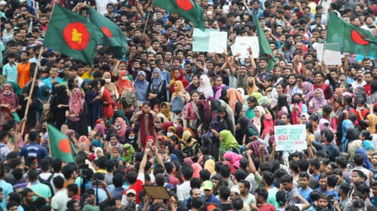 আওয়ামী লীগের রাজনীতি নিষিদ্ধ চায় বৈষম্যবিরোধী ছাত্র আন্দোলন