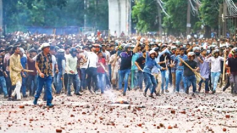 জুলাই-আগস্টে নিহতদের ‘জাতীয় বীর’ ঘোষণায় রুল জারি