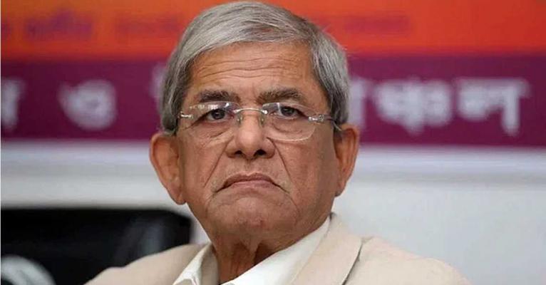 গাড়িতে আগুন দেওয়ার মামলায় মির্জা ফখরুলসহ ৮ জন খালাস