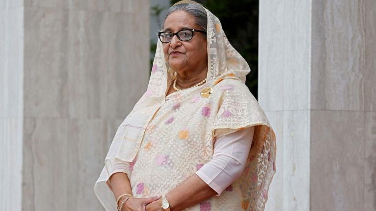 ভারত ছাড়ছেন শেখ হাসিনা