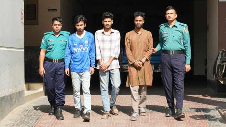 ব্যবসার মূলধন জোগাড় করতে প্রবাসী চিকিৎসককে খুন: পুলিশ