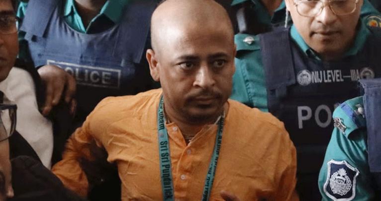 চিন্ময় কৃষ্ণ দাসসহ ১৬৪ জনের বিরুদ্ধে হত্যাচেষ্টা মামলা