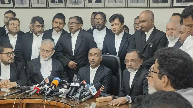 ‘২১ আগস্ট গ্রেনেড হামলা মামলার রায় দেখে, নির্দেশনা নিয়ে আপিলের বিষয়ে সিদ্ধান্ত’