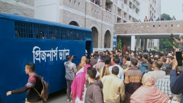 যশোরে নাশকতা মামলায় আওয়ামী লীগের ১২৫ নেতাকর্মী কারাগারে