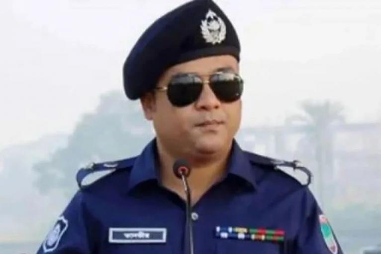 কুষ্টিয়ার সাবেক এসপি তানভীর সাময়িক বরখাস্ত