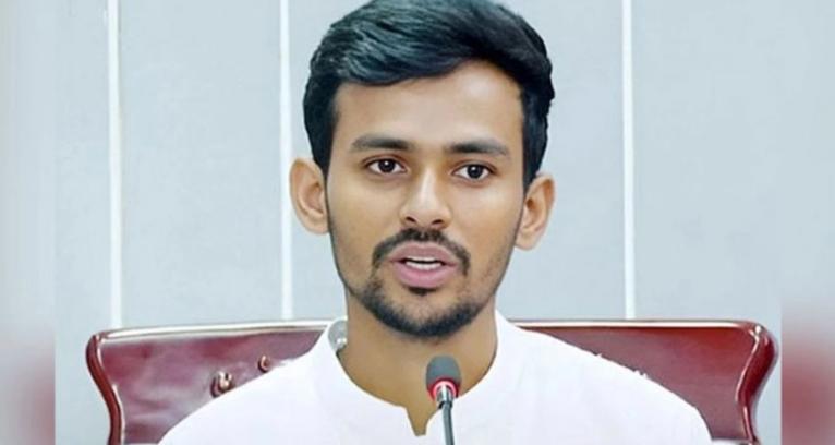আওয়ামী লীগকে নিষিদ্ধ করার ব্যাপারে সরকার শিগগিরই পদক্ষেপ নেবে: আসিফ মাহমুদ