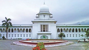 মা ও নবজাতকের মৃত্যুর ঘটনায় ৫০ কোটি টাকা ক্ষতিপূরণ দিতে রুল