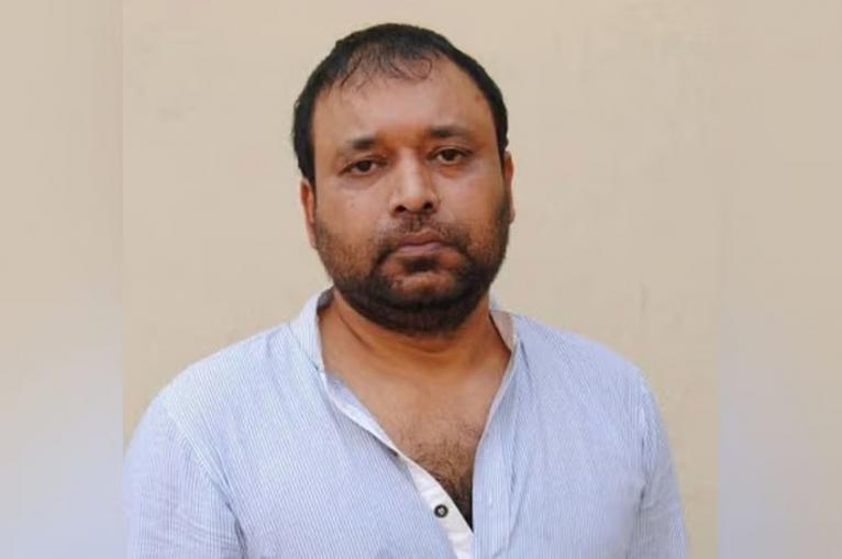 বিশ্ব ইজতেমায় হামলা মামলায় নাট্যজন বাবু রিমান্ডে