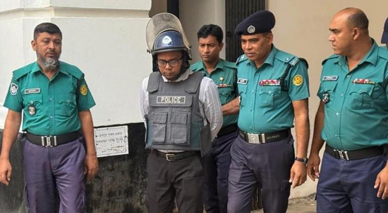 জুলাইয়ে ড্রোন দিয়ে নজরদারি, সিটিটিসির সাবেক এডিসি ইশতিয়াক গ্রেপ্তার