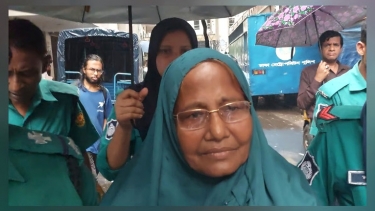 হত্যাচেষ্টা মামলায় জবির সাবেক অধ্যাপক আনোয়ারা কারাগারে