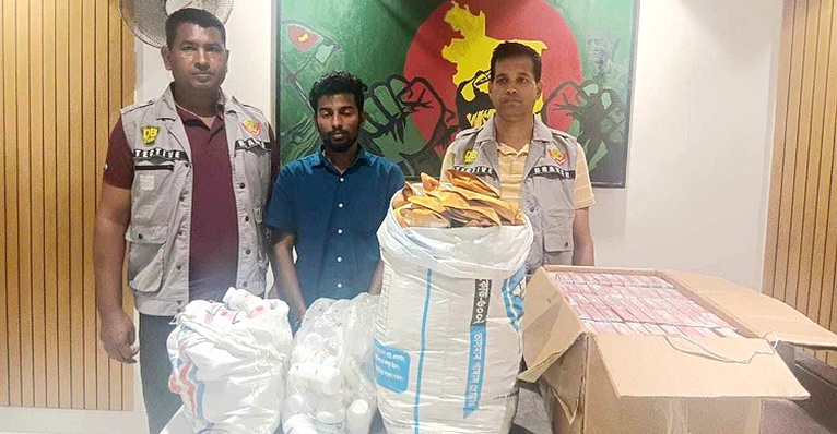 সামাজিক যোগাযোগ মাধ্যমে বিজ্ঞাপন দিয়ে নকল ওষুধ বিক্রি, গ্রেপ্তার ১