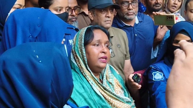 আরও দুই মামলায় গ্রেফতার দেখানো হলো আইভীকে