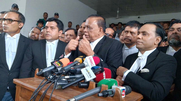 ইশরাককে শপথ না পড়ালে আদালত অবমাননা হবে: ব্যারিস্টার মাহবুব উদ্দিন খোকন
