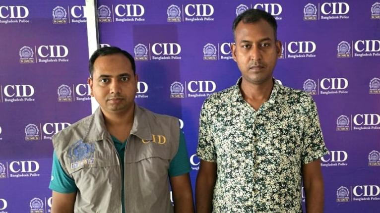 বিদেশে চাকরির নামে যুবকদের পাঠানো হতো রাশিয়া-ইউক্রেন যুদ্ধে, চক্রের ‘হোতা’ গ্রেপ্তার