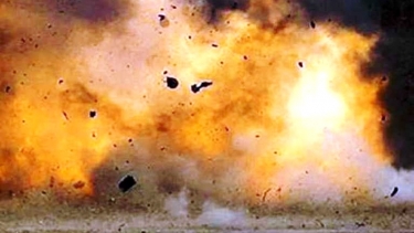 পাকিস্তানে আত্মঘাতী বোমা হামলায় ১৩ সেনা নিহত