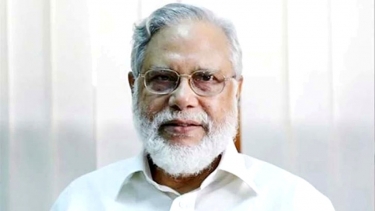 শেখ হাসিনার সহযোগী খায়রুল হক দেশ ছাড়লেন কীভাবে