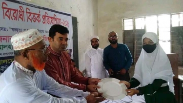 ভোলার লালমোহনে দুর্নীতি বিরোধী বিতর্ক প্রতিযোগিতা অনুষ্ঠিত