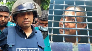 প্রিজনভ্যানে অঝোরে কাঁদলেন পলক, একজন বললেন ‘ভাই কাইন্দেন না’