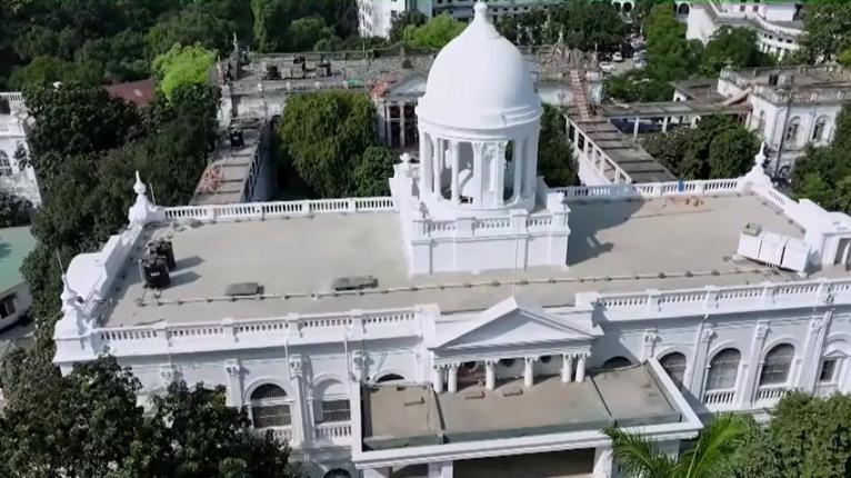 পলাতক ৮ আসামিকে হাজির হতে পত্রিকায় বিজ্ঞপ্তি প্রকাশের নির্দেশ