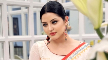 সাংবাদিক ও গৃহকর্মীর বিরুদ্ধে পরীমনির করা মামলা বাতিল