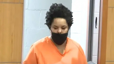 মেয়েকে মমি করার অভিযোগে এক মার্কিন নারী গ্রেপ্তার