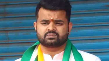 গৃহকর্মী ধর্ষণ মামলায় সাবেক এমপি প্রজ্বলের যাবজ্জীবন কারাদণ্ড