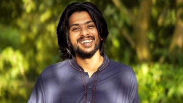 জাকসু নির্বাচন স্থগিত চেয়ে রিটের খবর গুজব: অমর্ত্য রায়