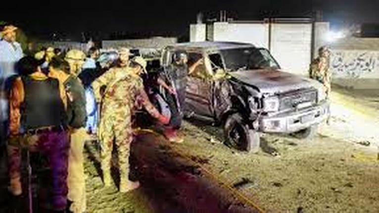 পাকিস্তানে রাজনৈতিক র‌্যালিতে বোমা হামলা, নিহত ১৫