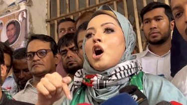 কোরআন হাতে আদালতে মডেল মেঘনা: ‘রাষ্ট্রদূতকে রিজেক্ট করেছি, উপহার ফেরত দিয়েছি’