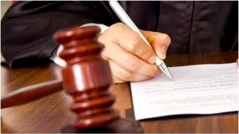 আসামি ছিনিয়ে নেওয়া মামলার চার্জশিট