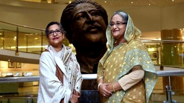 হাসিনা-রেহানার বিরুদ্ধে ৯ ব্যাংক কর্মকর্তার সাক্ষ্য