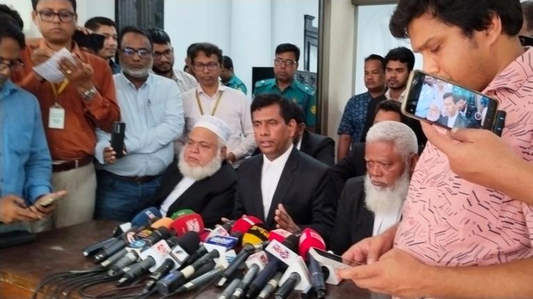 দেশরক্ষায় ঢাল হয়ে দাঁড়িয়েছিল সেনাবাহিনী: চিফ প্রসিকিউটর