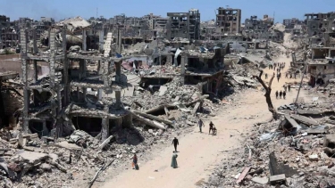 ধ্বংসস্তূপে লাশ, বাড়িঘর মাটিতে মিশে গেছে, তবু ফিরছেন গাজাবাসী