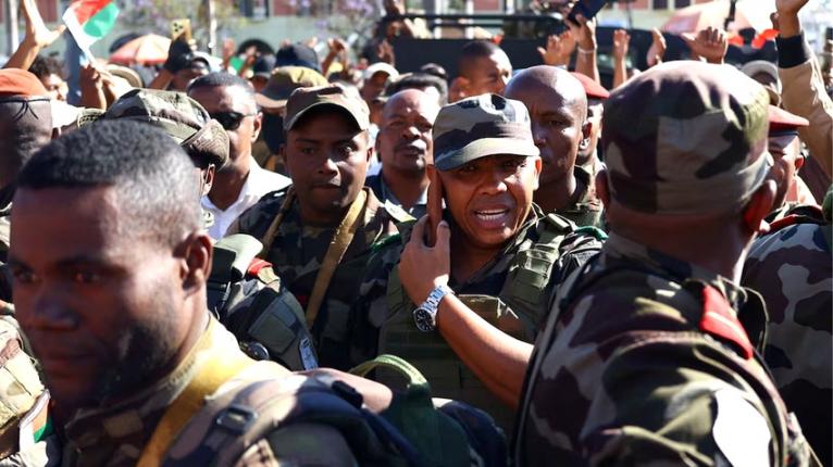 মাদাগাস্কারের ক্ষমতা দখল করলো সেনাবাহিনী