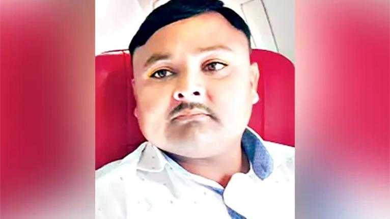 বনের ৯০০ একর জমি মনিরের পেটে