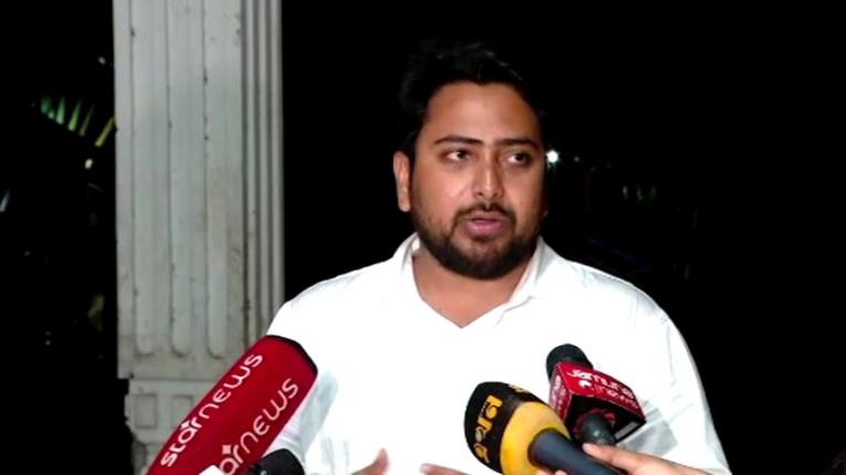 মানবতাবিরোধী অপরাধে অভিযুক্ত সেনা সদস্যদের দ্রুত বিচারের আওতায় আনতে হবে: নাহিদ