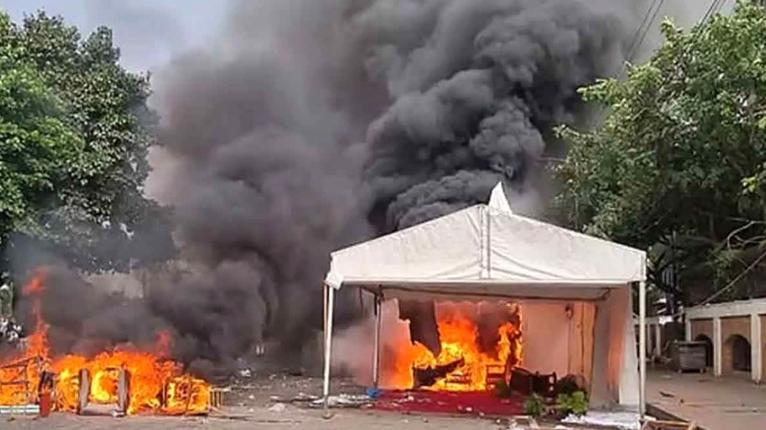 জুলাই সনদ স্বাক্ষর  অনুষ্ঠানে  সংঘর্ষের ঘটনায় ৫ মামলা