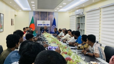 চুয়াডাঙ্গায় নির্বাচনী দায়িত্ব পালনে পুলিশের দক্ষতা বৃদ্ধি: খুলনা রেঞ্জের অতিরিক্ত ডিআইজি’র  ব্রিফিং।