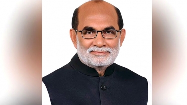 শ ম রেজাউল করিম ও তার স্ত্রীর আয়কর নথি জব্দের নির্দেশ