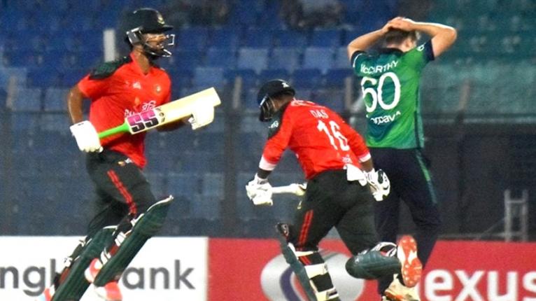 আয়ারল্যান্ডকে হারিয়ে সিরিজে সমতায় ফিরল বাংলাদেশ