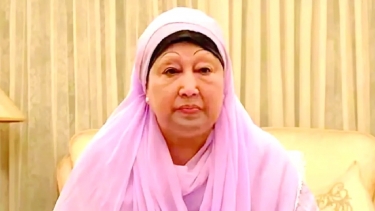 <small>নিউ ইয়র্ক টাইমসের রিপোর্ট</small> জনসমক্ষে সর্বশেষ যে কথা বলেছেন খালেদা জিয়া