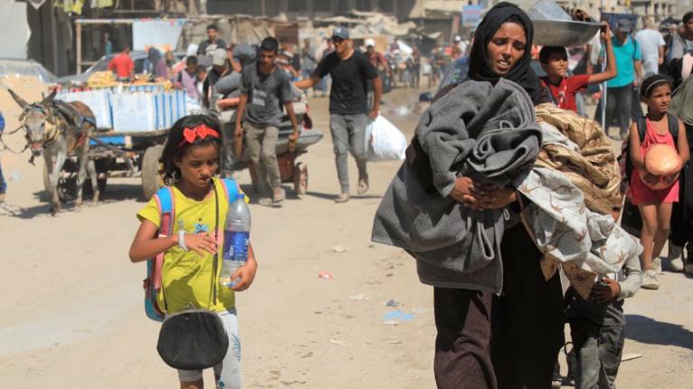 গাজায় ৫৭ হাজারের বেশি পরিবার চালাচ্ছে নারীরা, চরম দুর্দশার মুখোমুখি: জাতিসংঘ