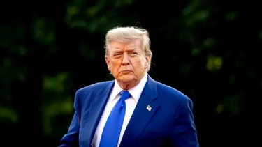 <small>বিবিসির বিশ্লেষণ</small> ট্রাম্পের পদক্ষেপ বিশ্বজুড়ে কর্তৃত্ববাদী শক্তিগুলোর জন্য দৃষ্টান্ত তৈরি করতে পারে