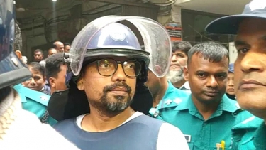 ইন্টারনেট বন্ধ নিয়ে দেওয়া বক্তব্য কাঠগড়ায় দাঁড়িয়ে শুনলেন পলক