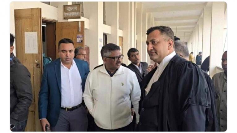 দেড় যুগ আগের মামলায় খালাস পেলেন সাবেক উপমন্ত্রী দুলু