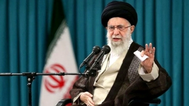 বিক্ষোভকারীরা ট্রাম্পকে খুশি করতে চাইছেন: খামেনি