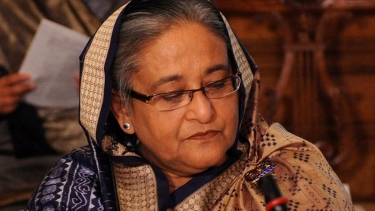 দুই হত্যা মামলায় হাসিনাসহ ৪১ জনের বিরুদ্ধে গ্রেফতারি পরোয়ানা