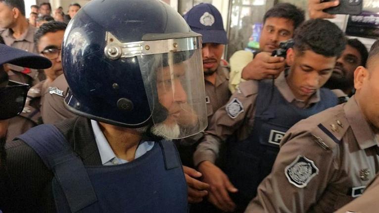 জামিন পেলেন বঙ্গভবনের কর্মকর্তা ছরওয়ার