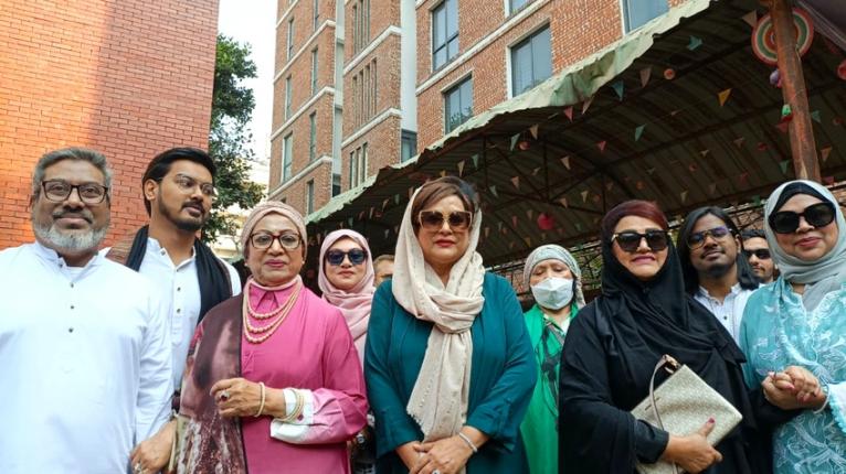 ভোট দিলেন ঢালিউডের তিন কন্যা